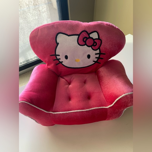 Hello Kitty Build a Bear Pink Couch - Picture 3 of 10